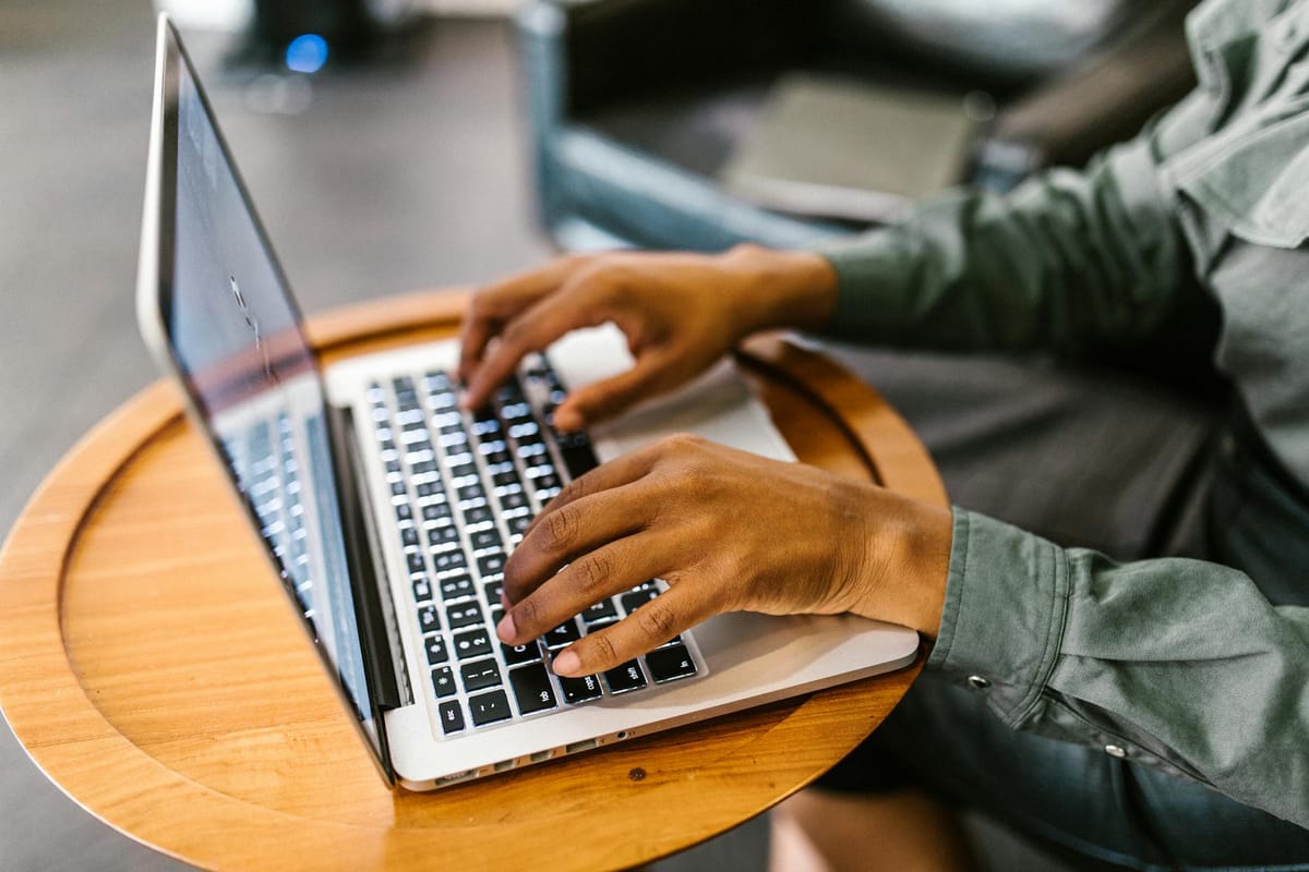 best ai writing tools free online