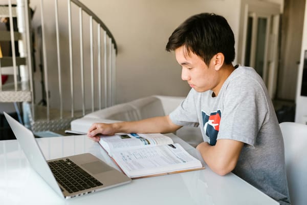 free ai tools for students to study